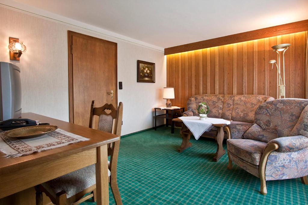Landhaus Hirschberg Schmallenberg Habitación foto